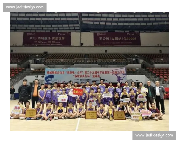 热烈祝贺在比赛中取得优异成绩的全体参赛选手为学校争光